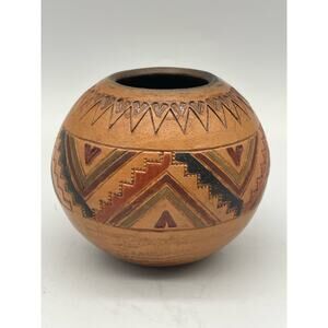 Navajo Potter Irene White Native American Handcrafted Pottery